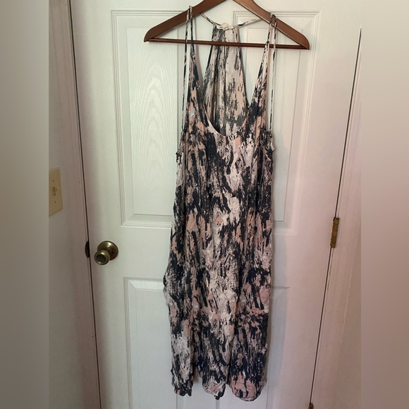 100% Rayon abstract print midi sundress - Picture 1 of 3
